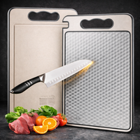 Nordisk Titanium Skjærebrett.